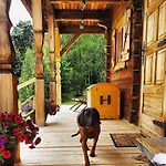 Dom Na Kamiencu Laskowa (Limanowa)