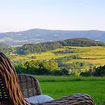 Dom Na Kamiencu Ferienhaus *