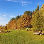 Dom Na Kamiencu
